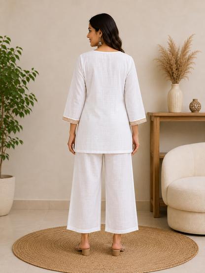 Ivory Grace Rayon Embroidered V-Neck Kurta