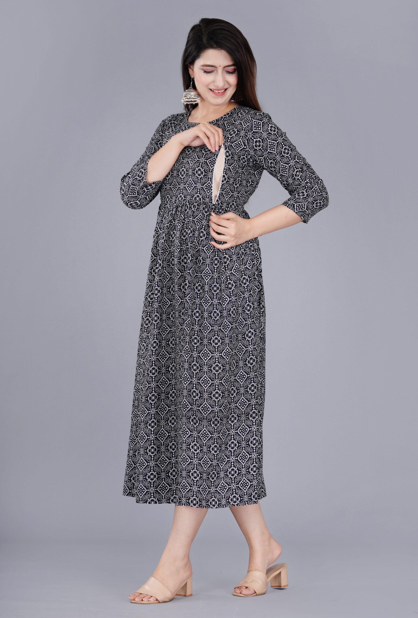 3/4 Sleeve Rayon Full Length Maternity Gowns - Black