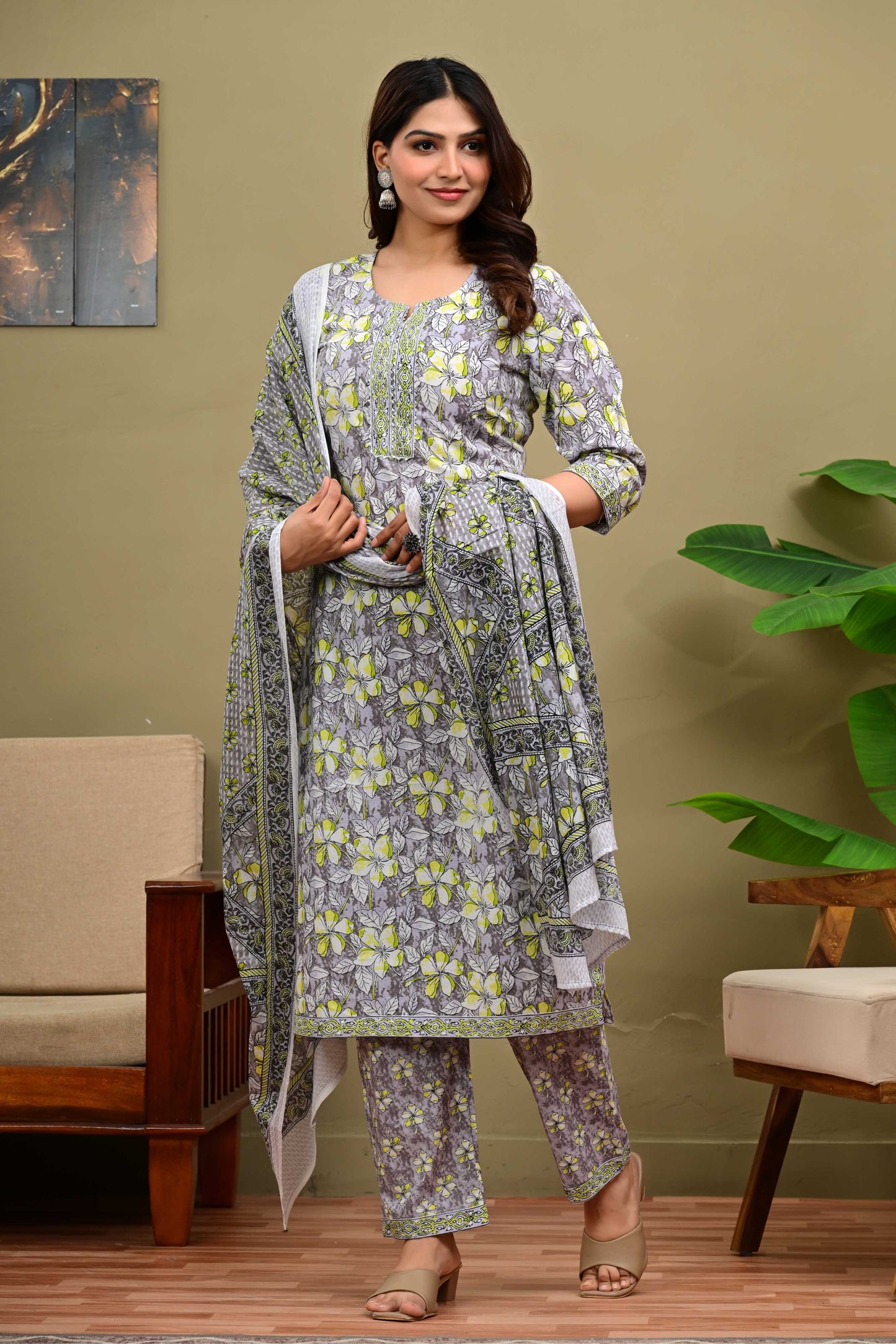 Floral Printed Pure Cotton Kurta with Trousers & Dupatta