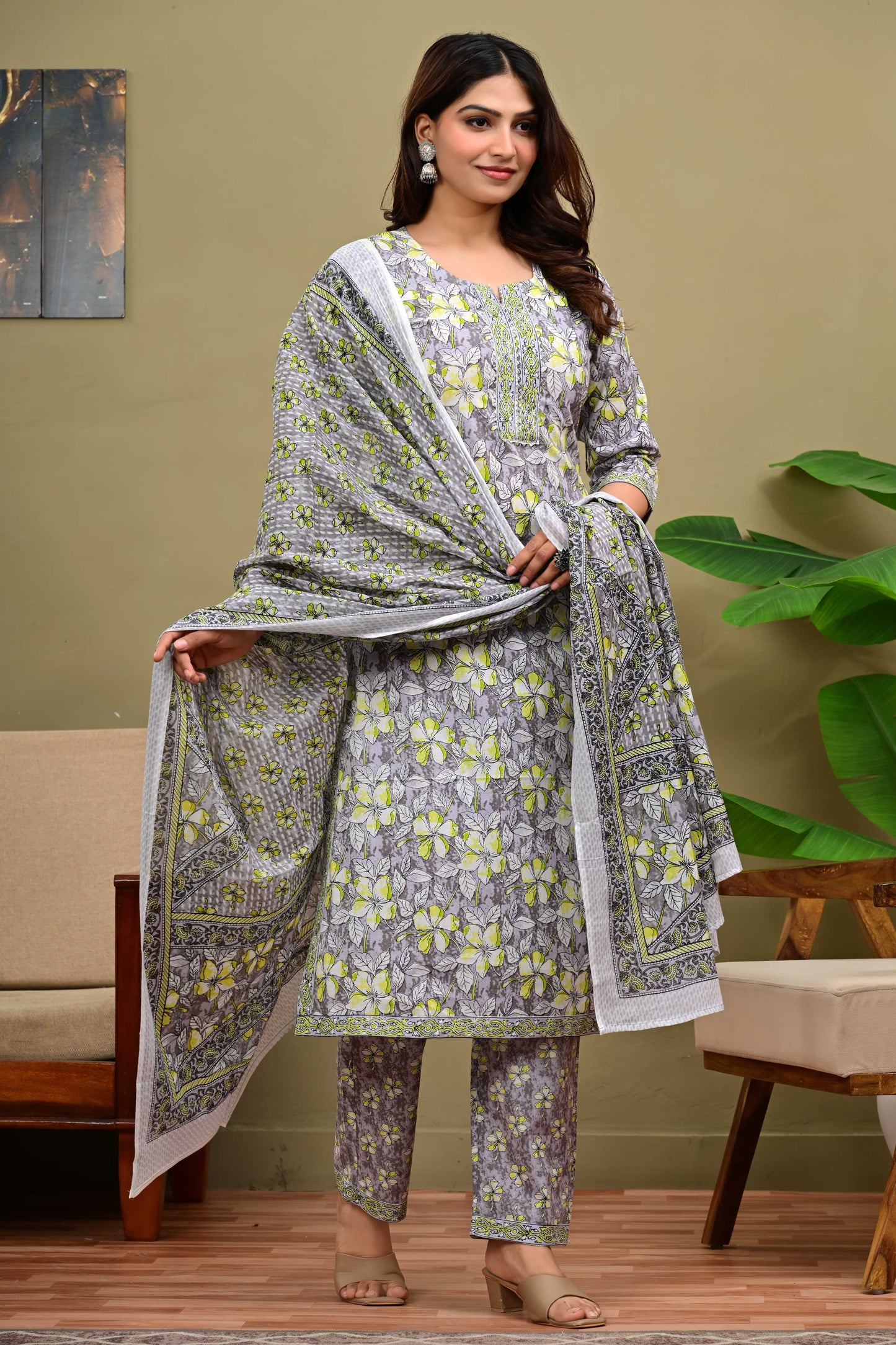 Floral Printed Pure Cotton Kurta with Trousers & Dupatta