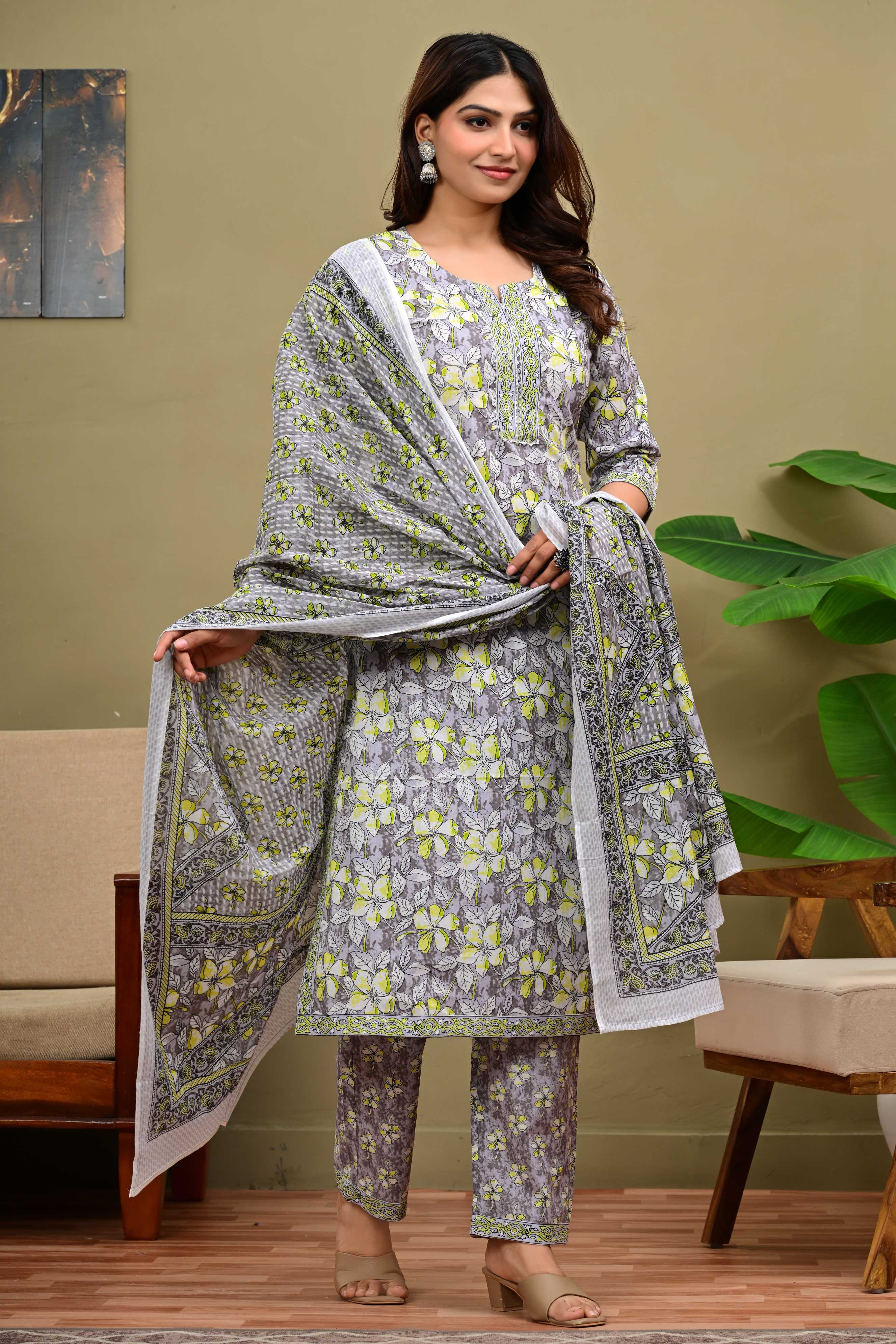 Cloth Bites Women Floral Printed Regular Pure Cotton Kurta with Trousers & With Dupatta
