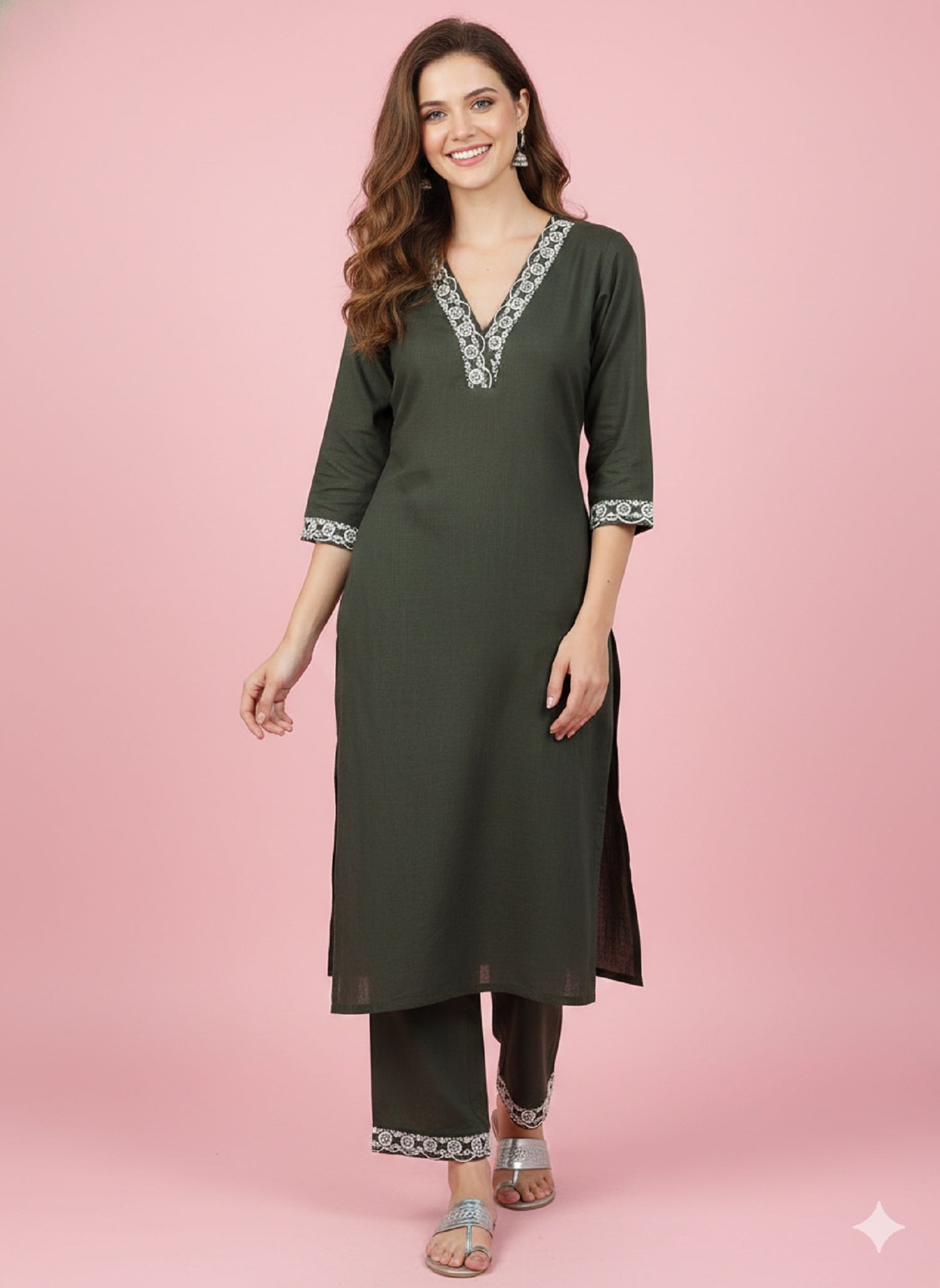 Women Ethnic Motifs Embroidered Regular Thread Work Kurta with Trousers | GREEN