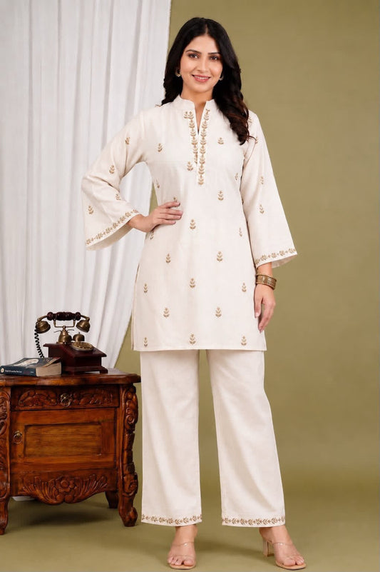 Women’s Straight Kurta with Pant