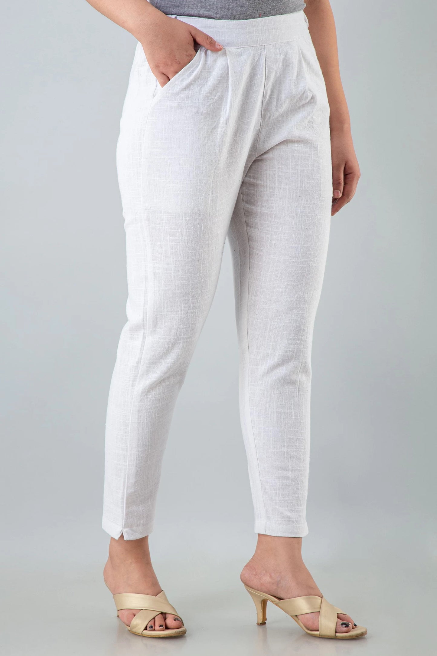 Women's Off-White Cotton Slub Trousers with Pockets