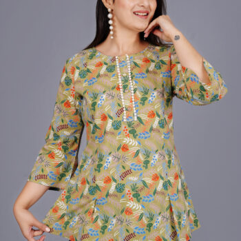 Round Neck Cotton Tops for Women | Green